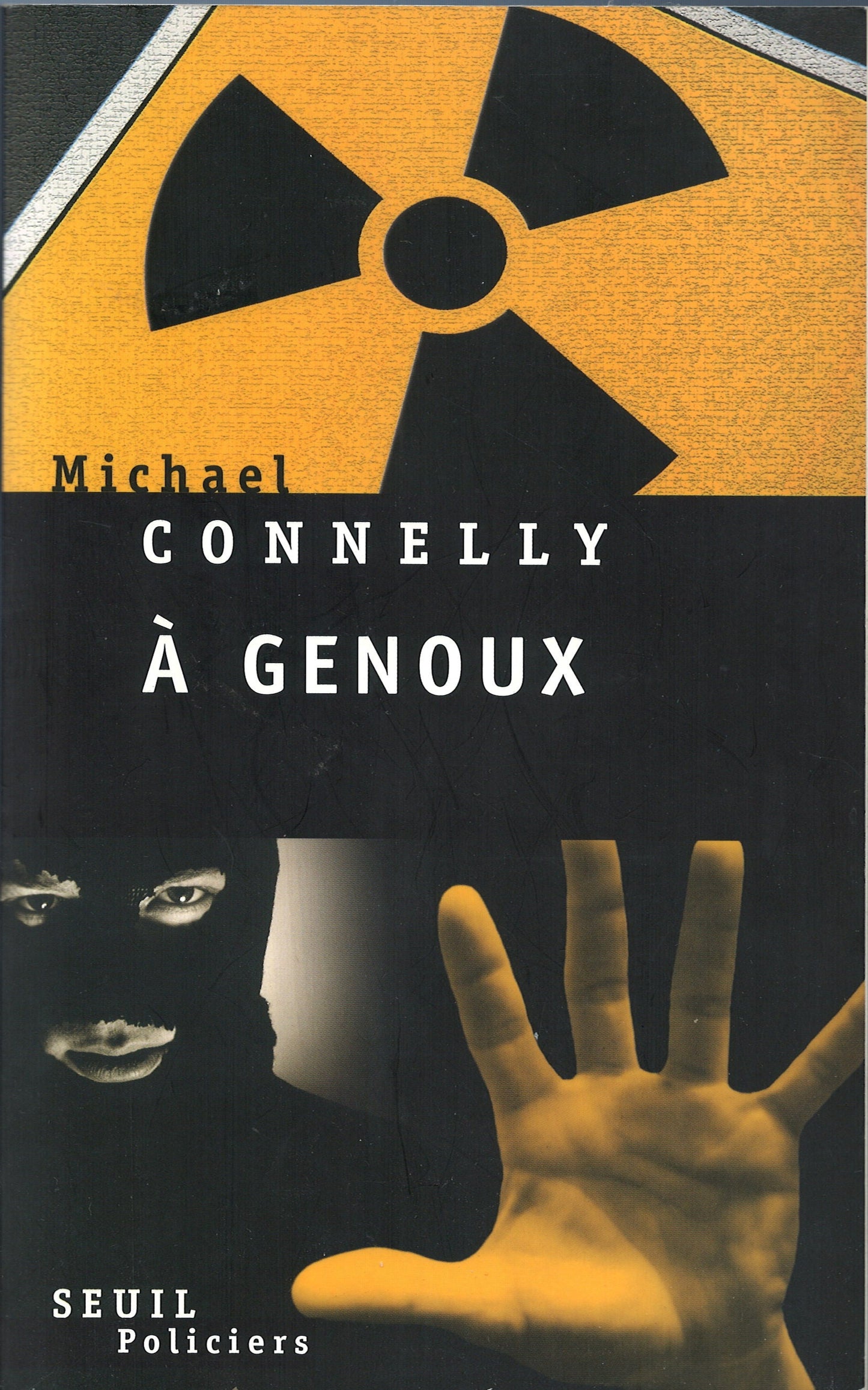 Michael Connely - A genoux